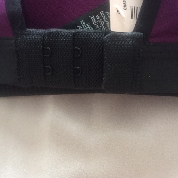 Victoria's Secret sports bra - Picture 4 of 6